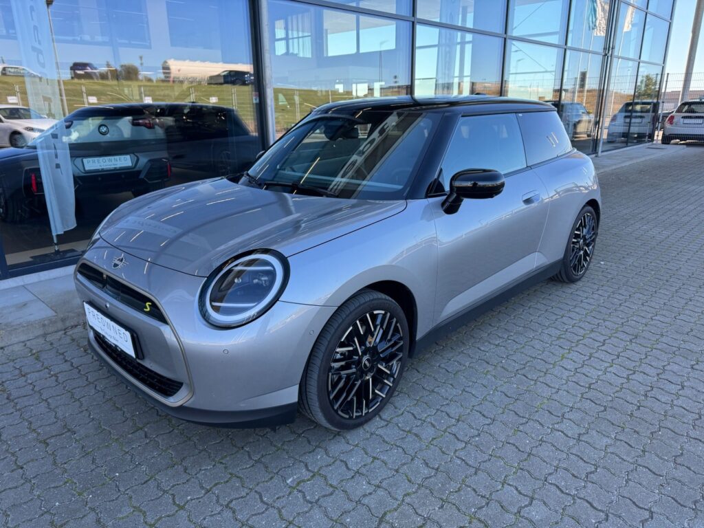 Concept Biler - BMW MINI Næstved - 600bcfd3 7cdf 46a8 958a 462ee5b1a38a